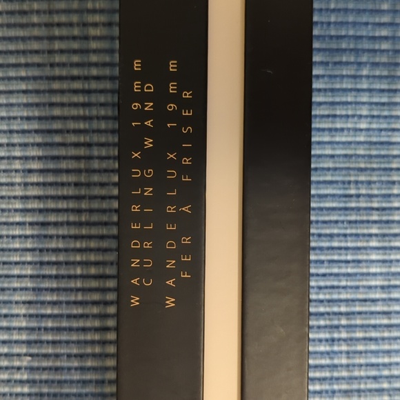 FoxyBae Rose Gold Curling Wand (19 mm) - Picture 3 of 4